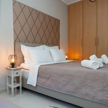 Mary'S Modern And Elegant Apartment 卡兰巴卡 外观 照片